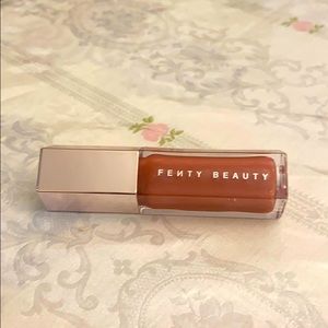 FENTY BEAUTY gloss balm universal lip luminizer